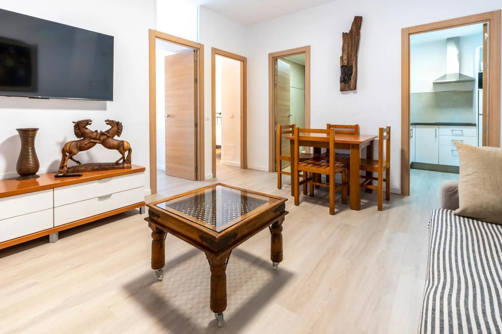 Apartamentos Cel Blau Santa Eulària des Riu 0*,