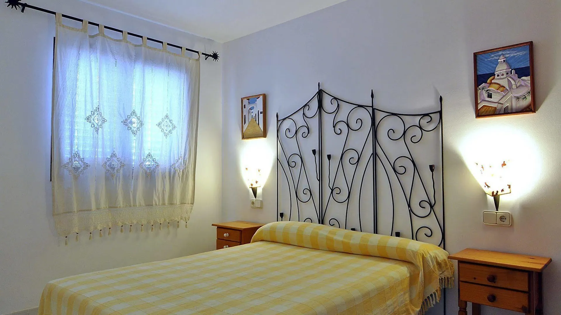 Apartamentos Cel Blau Santa Eulalia del Río
